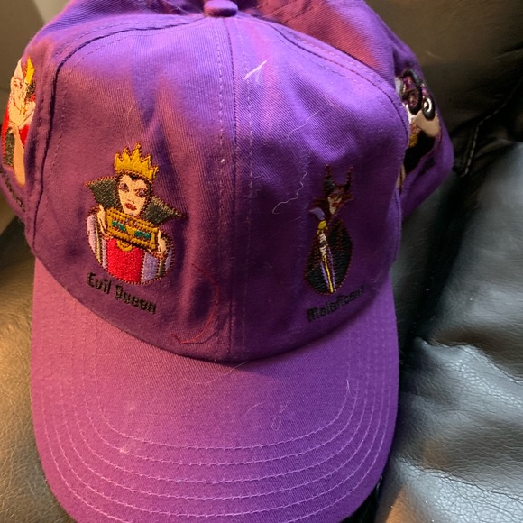 Disney | Accessories | Villain Hat 